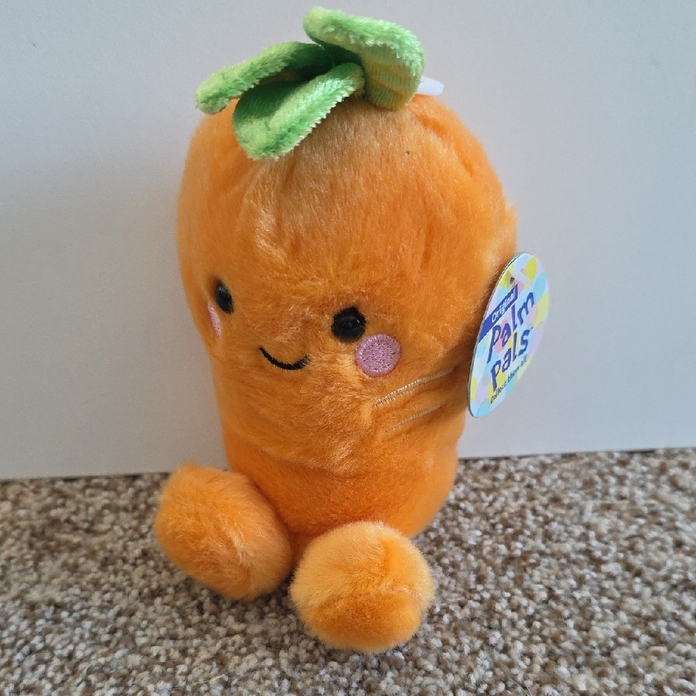Palm Pals Orange Carrot Plush Stuffed Toy